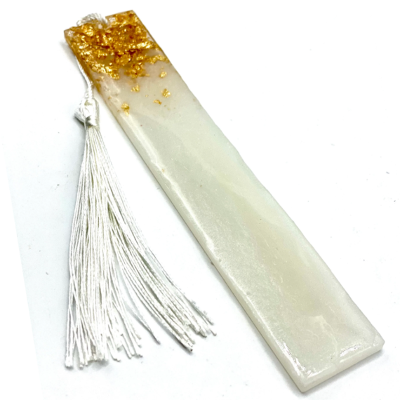 Resin-Bookmark-colour-white_1_3024x